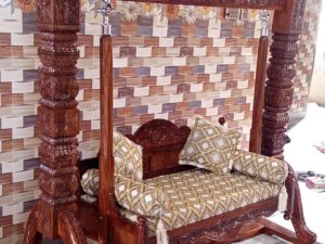 Royal Heritage Wooden Swing